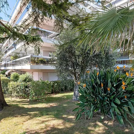 Juan-les-pins, Mas Du Tanit Olympe * أنتيب